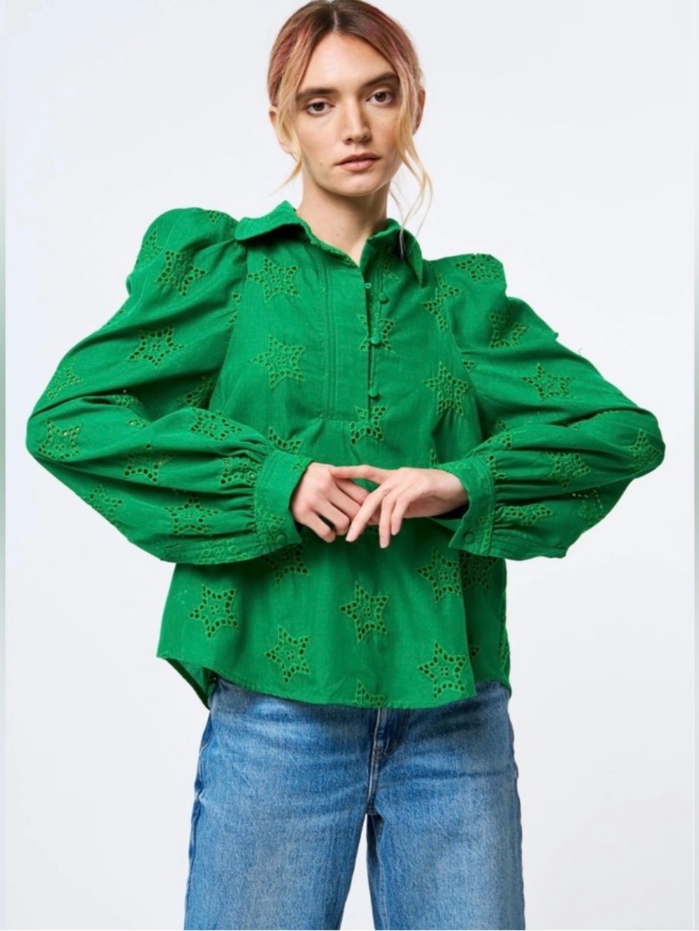 Ciebon Star Eyelet Puff-Sleeve Blouse in Green
